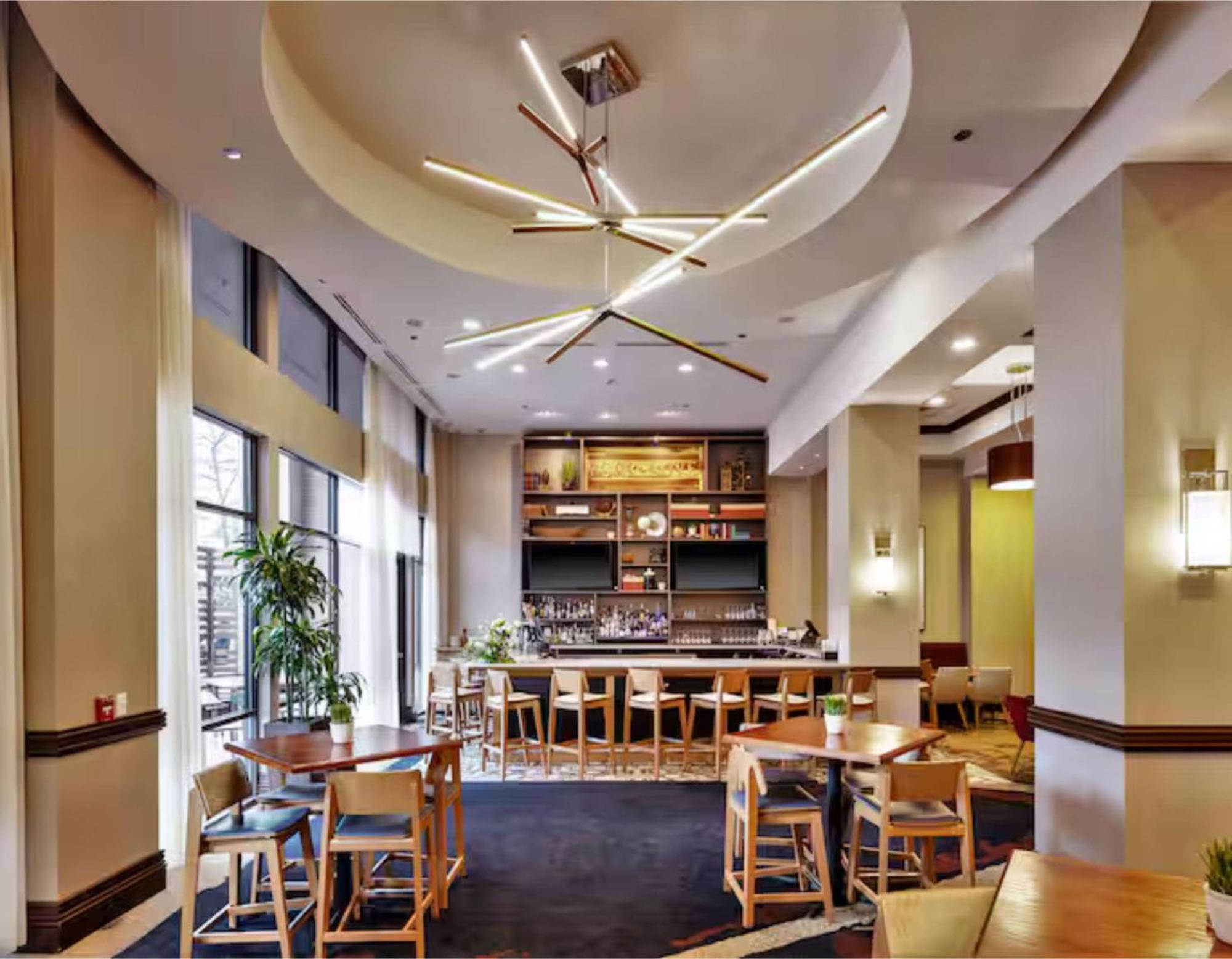 Hilton Asheville Biltmore Park Exterior photo